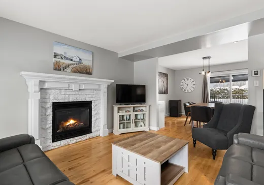 House for sale - 701 Rue Grace, Lachute, J8H 0M9