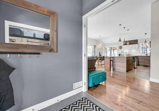 Maison à vendre - 702 Rue du Haut-Quartier, Val Morin, J0T 2R0