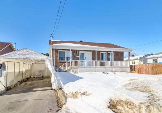 Maison à vendre - 8295 Rue Angèle, Laval (Saint-François), H7A 3P1