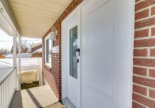 Maison à vendre - 8295 Rue Angèle, Laval (Saint-François), H7A 3P1