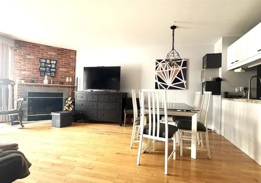 Condo à vendre - 95 Rue Pierre-Laporte, App. 201, Saint-Eustache, J7P 5C8