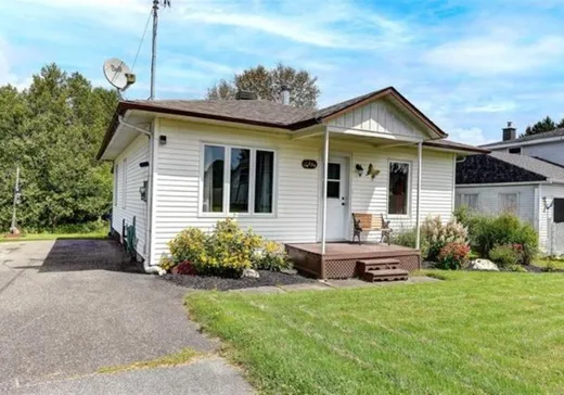 Bungalow for sale - 259 Rue des Érables, Weedon, J0B3J0