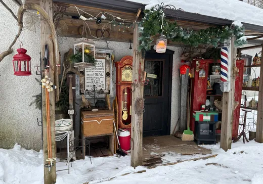 Two or more stories for sale - 89 Route du Long-Sault, Lachute, J0V1X0