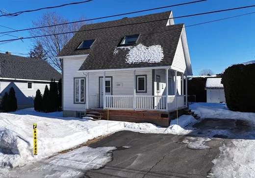 Maison à étages à vendre - 1344 Rue Carignan, Drummondville, J2C7C3
