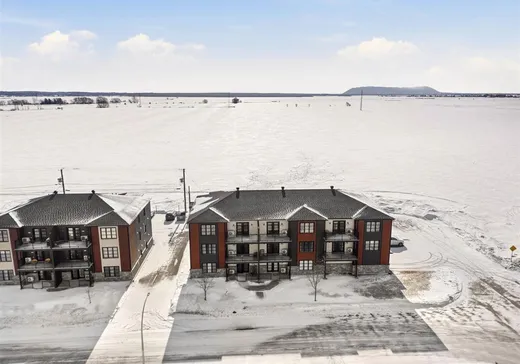 Condo à vendre - 2527 Rue des Seigneurs O., Saint-Hyacinthe, J2T0E4