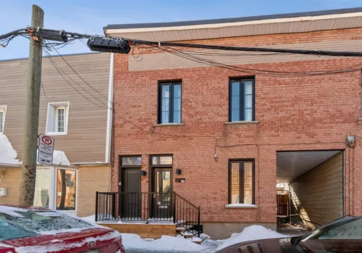 Maison à vendre - 526 Rue Delinelle, St-Henri (Île de Montréal), H4C 3B1