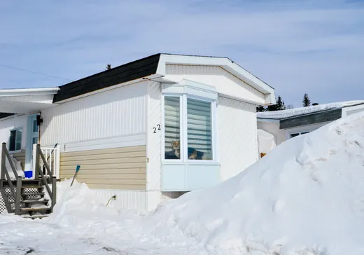 Maison à étages à vendre - 22 Rue Simard, Port-Cartier, G5B2V6