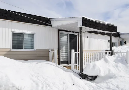 Maison à vendre - 22 Rue Simard, Port-Cartier, G5B 2V6