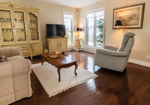 House for sale - 434 Rue Choquette, Granby, J2H 1W3