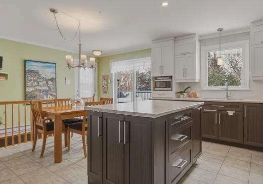 House for sale - 290 Boul. Clairevue E., Saint-Bruno-de-Montarville, J3V 1S7