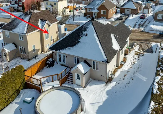 Maison à vendre - 35 Rue Dion, Clermont, G4A 1L8