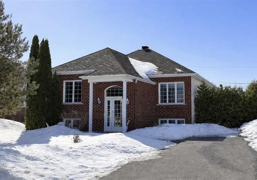 Bungalow for sale - 23 Rue du Torrent, Salaberry-de-Valleyfield, J6S6V1