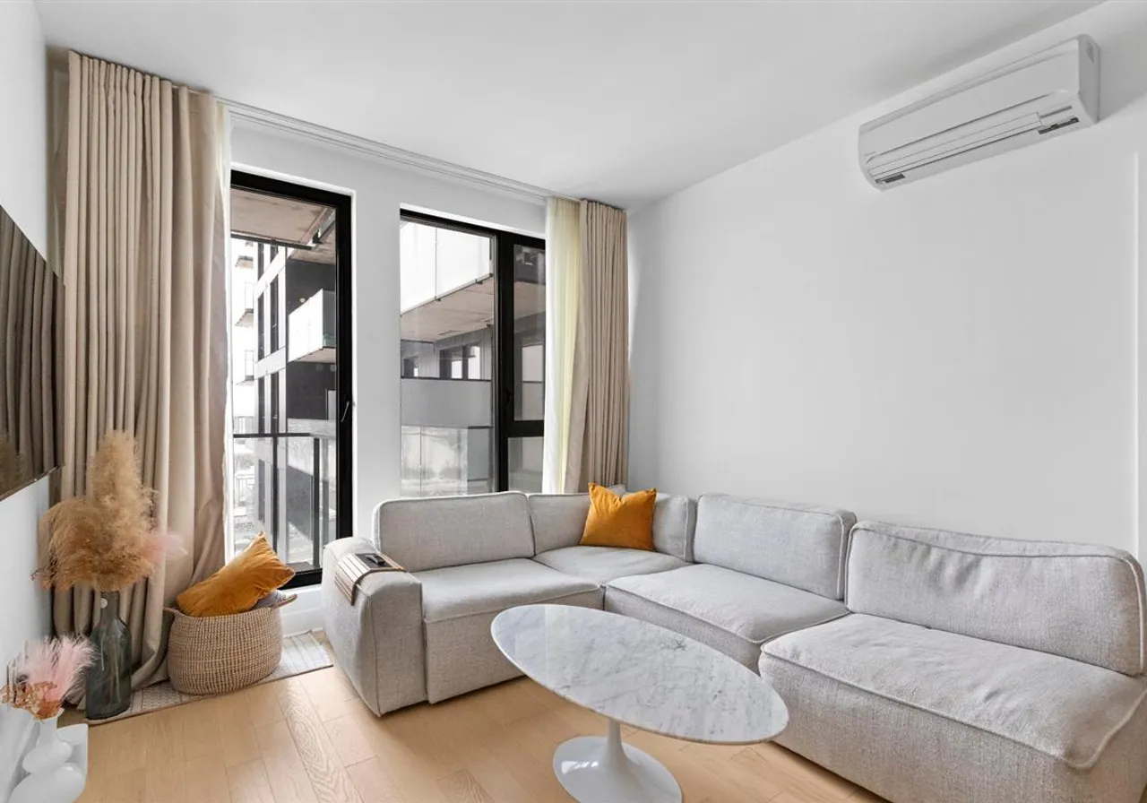 200 Rue Marie-Charles-Le Moyne, App. 718 — photo 1