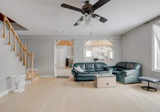 House for sale - 160 1er rg Price, Lac-aux-Sables, G0X 1M0