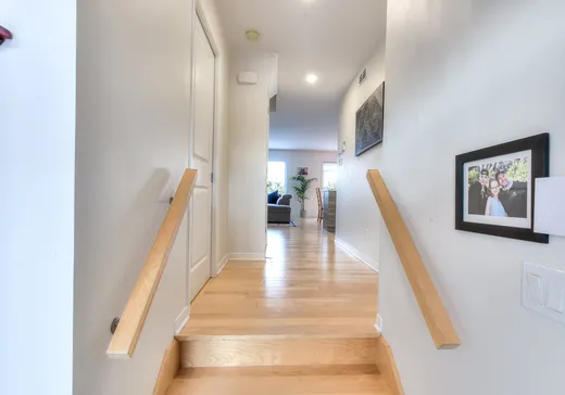 Maison à vendre - 22 Rue Marie-Ange-Numainville, Coteau-du-Lac, J0P 1B0