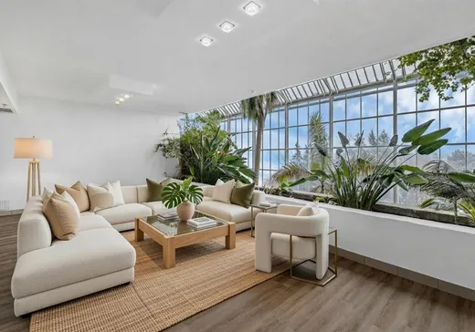 Condo for sale - 2500 Av. Pierre-Dupuy, App. 405, Montreal (Downtown), H3C4L1