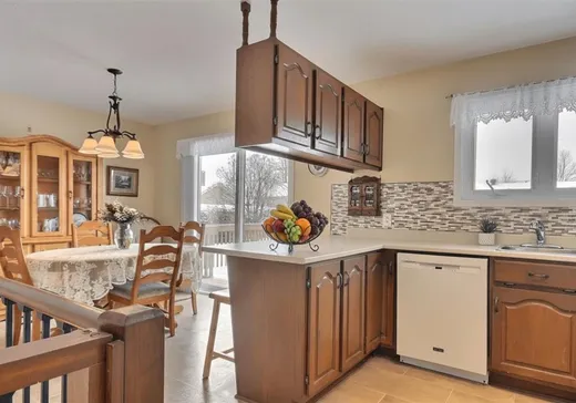 Maison à vendre - 975 Rue Monseigneur-Racine, Magog, J1X 2Y7