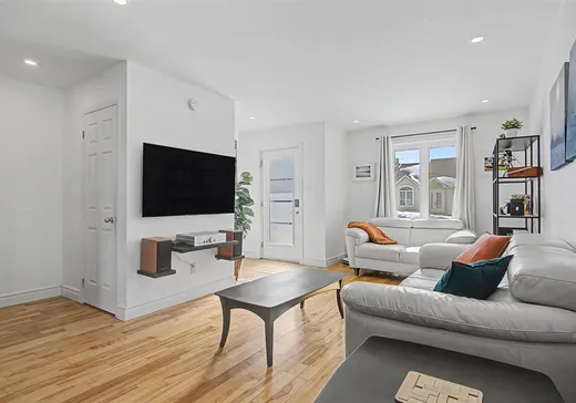 Maison à vendre - 1183 Rue Alix-Du Mesnil, Marieville, J3M 1B7