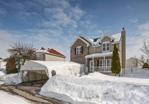 Maison à étages à vendre - 107 Rue Pierre-Raimbault, Terrebonne, J6V1L7