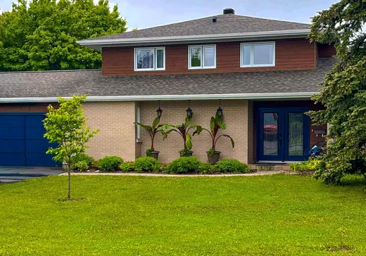 Maison à vendre - 207 Rue Côté, Matane, G4W 1P3