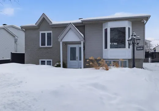 Maison à vendre - 4920 Rue des Chênes, Sainte-Catherine, J5C 1L1