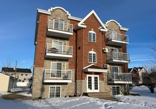 Condo à vendre - 1040 Rue Émile-Bouchard, Vaudreuil-Dorion, J7V0B6