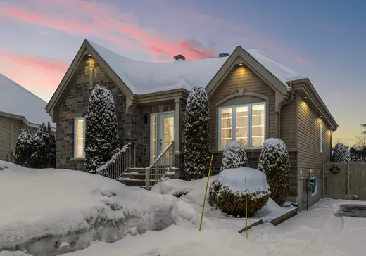 Maison à vendre - 1072 Rue Royale, Saint-Jérôme, J5L 0B7