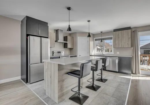 Maison à vendre - 5854 Rue des Semences, Pintendre, G6C 0J8