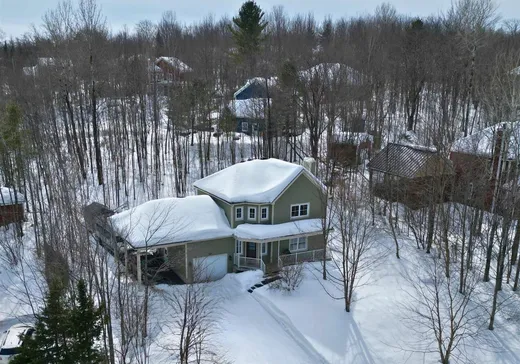 Maison à étages à vendre - 209 Rue du Montagnac, Orford, J1X7G6