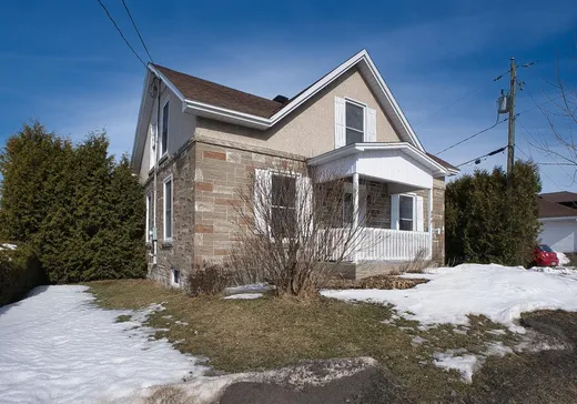 Maison à vendre - 729 Rue Denison O., Granby, J2G 4G2