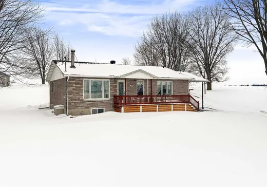 Maison à vendre - 490 Route Marie-Victorin, Baie-du-Febvre, J0G 1A0