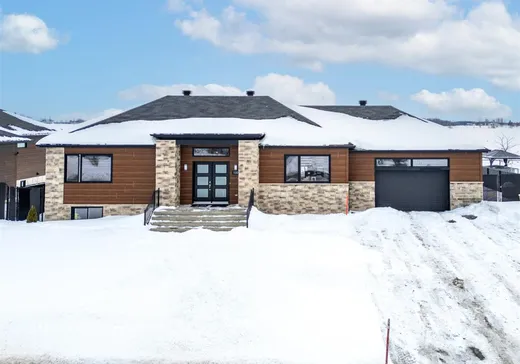 Bungalow à vendre - 130 Rue Principale, Massueville, J0G1L0