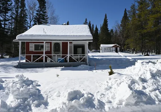 Bungalow for sale - 601 Route du Corridor-Panoramique, Les Mechins, G0J1T0