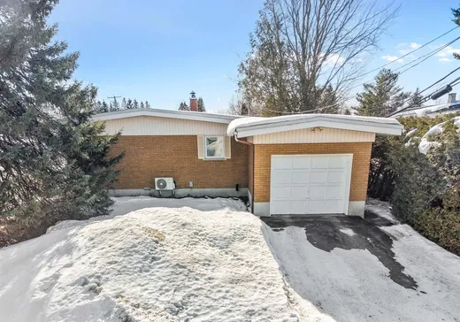 House for sale - 900 Av. des Cascades, Valcourt, J0E 2L0