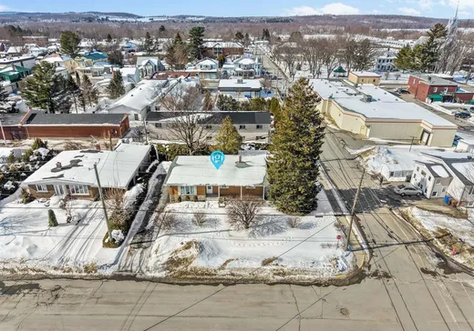 House for sale - 900 Av. des Cascades, Valcourt, J0E 2L0