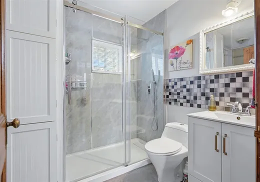 Maison à vendre - 68 Ch. du Loup, Saint-Côme-Linière, G0M 1J0