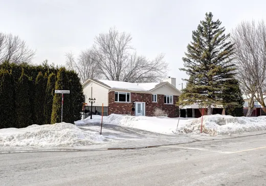 House for sale - 385 Rue Carmelle, Bois-des-Filion, J6Z 4W8