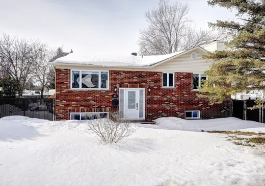House for sale - 385 Rue Carmelle, Bois-des-Filion, J6Z 4W8