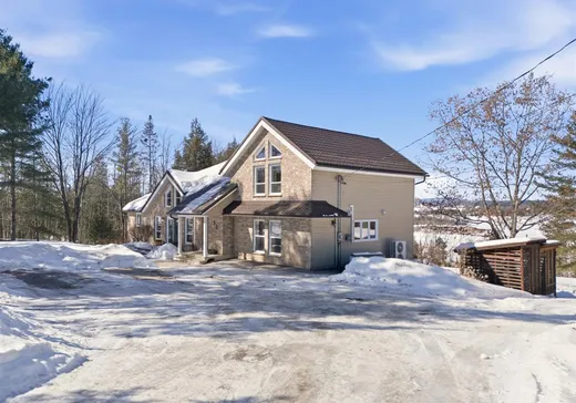 House for sale - 53 Rue de la Pommeraie, Ste-Catherine-De-Hatley, J0B 1W0