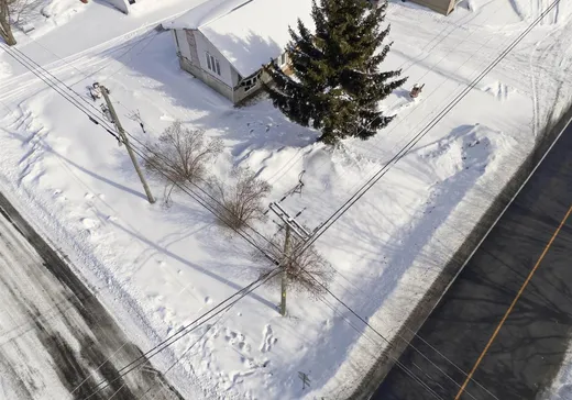 Maison à vendre - 2100 Ch. Tourville, St-Nicephore, J2A 3Y1