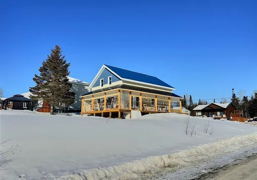 1 1/2 Storey for sale - 70 Rue de l'Escale, Gaspé, G4X3C6