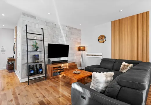 Maison à vendre - 1966 Rue Philippe-Dolbec, Laval (Sainte-Rose), H7L 0J6