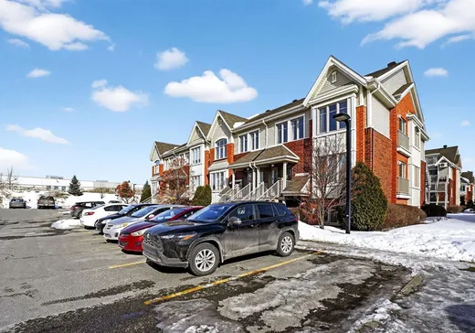 Condo à vendre - 3784 Boul. Gareau, St-Hubert, J3Y0M1
