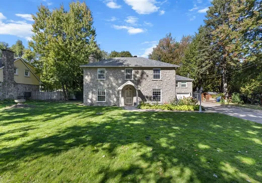 Maison à vendre - 207 Rue Calais, Baie-d'Urfé, H9X 2L6