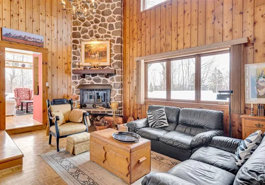 Maison à vendre - 142 Rue du Mont-Rainer, Sainte-Agathe-des-Monts, J8C 0V5