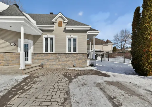 Maison à vendre - 3530 Rue d'Argenteuil, Terrebonne, J6Y 1V3