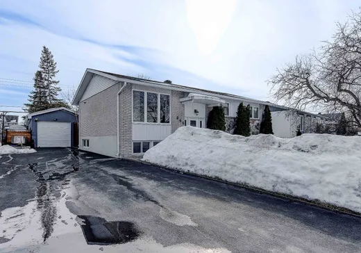 Maison à étages à vendre - 866 1re rue De Tracy, Chambly, J3L1M9