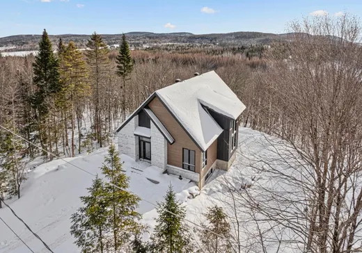 Two or more stories for sale - 230 Rue Bruno, St-Jean-De-Matha, J0K2S0