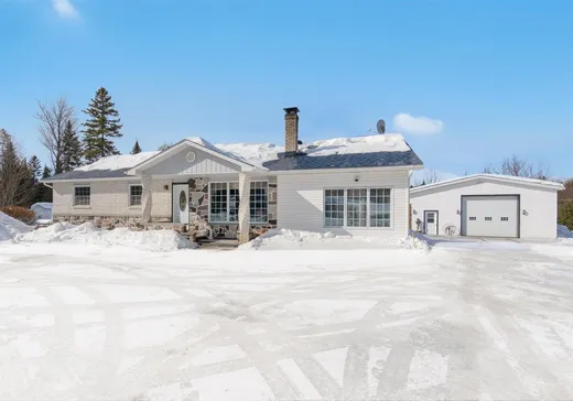 Bungalow à vendre - 6355 Ch. Stage, Stanstead, J0B3E0