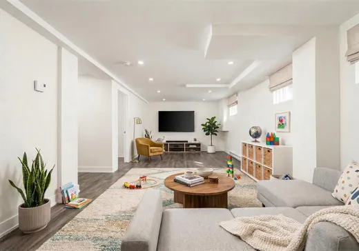 House for sale - 22 109e Avenue O., Blainville, J7C 3L7